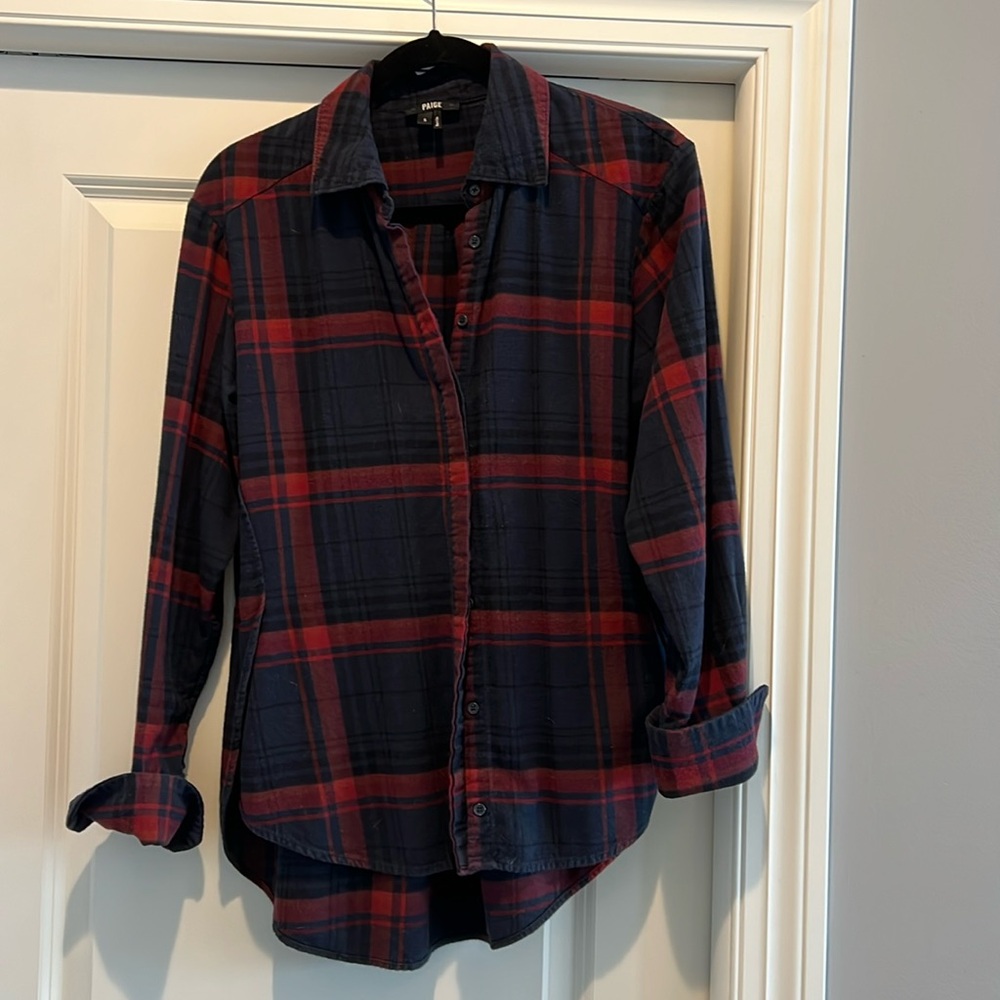 Paige soft flannel shirt. Size small.